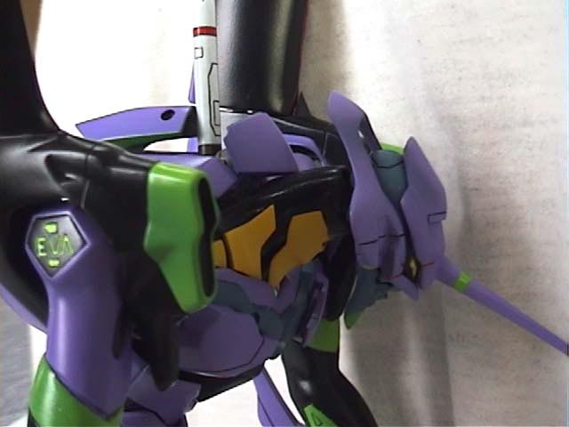 eva p01.jpg (37798 �o�C�g)