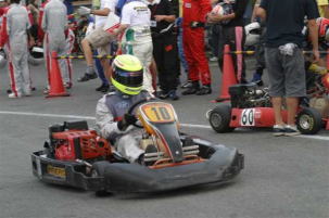 TARGET RACING�i���l�����^���J�[�g�ϋv���[�X�j