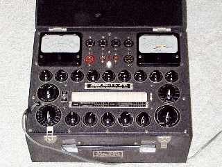 ■SANWA/三和無線 真空管テスター EM-601 トランジスター試験機 □SANWA/三和無線 真空管テスター EM-601 トランジスター試験機