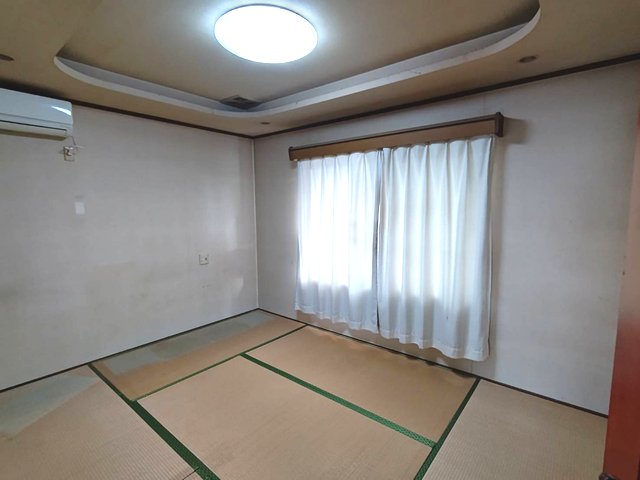 1階　独立した6帖和室