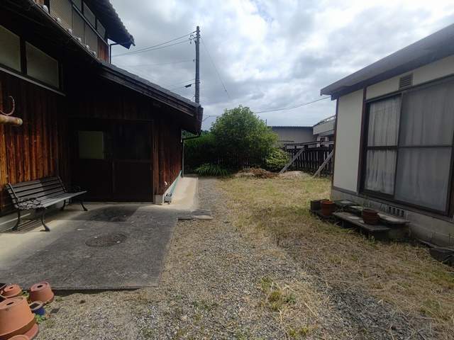 広々としたお庭部分