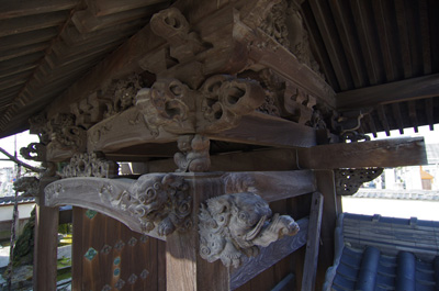 山門彫刻